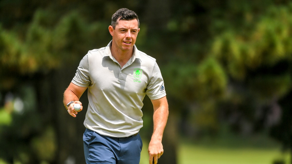 rory mcilroy waterproofs
